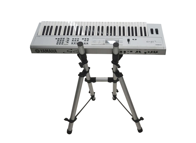 TM110 Estante Teclado Titanium Racks